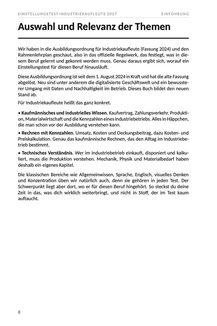 Seite 8 aus Einstellungstest Industriekaufleute 2027. Beispielseite mit der Herleitung der Themen aus der Ausbildungsordnung dieses Berufs und den Schwerpunkten, die daraus folgen.